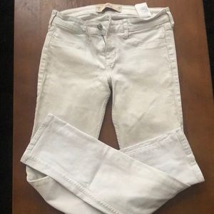 White American eagle jeans
